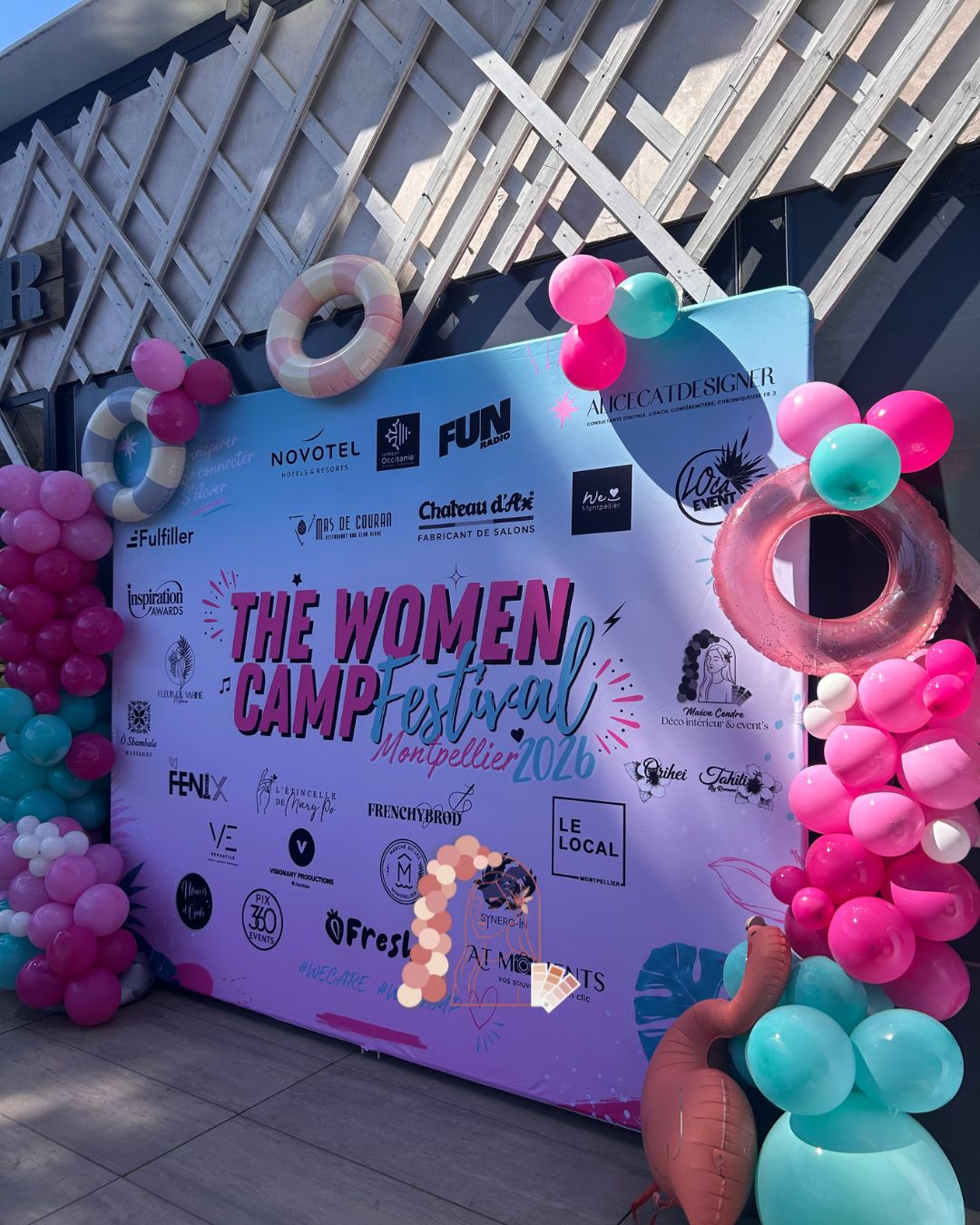 Mise en scène événementielle du Women Camp Festival à Montpellier