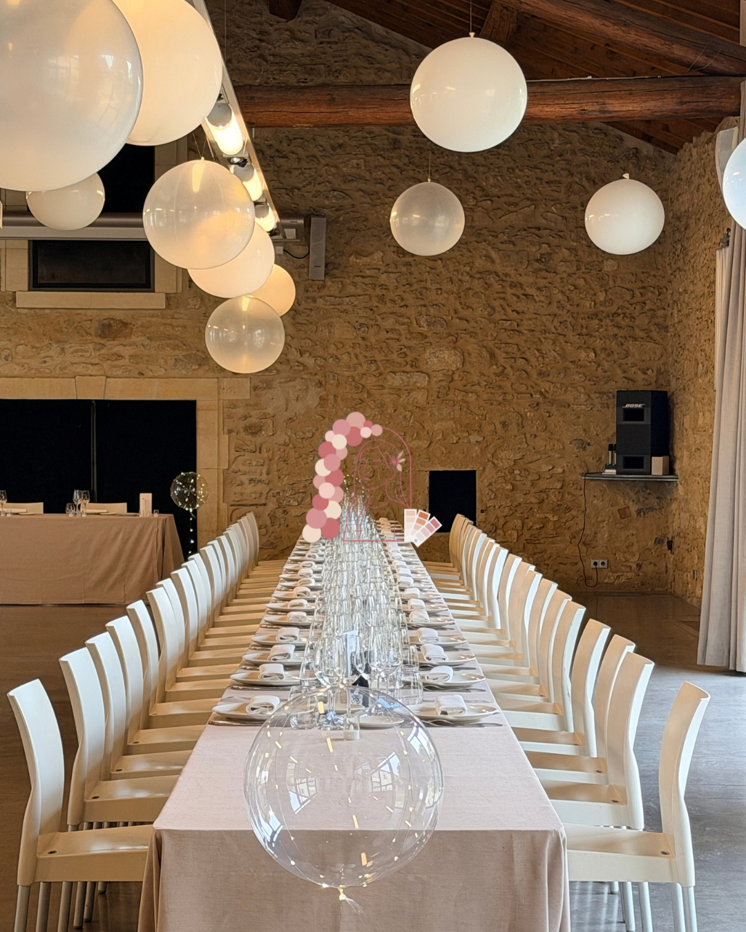 Décoration de mariage élégante dans l’Hérault – mise en scène